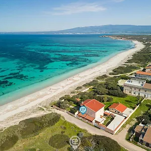 https://house-atena-beachfront.in-sardinia.net